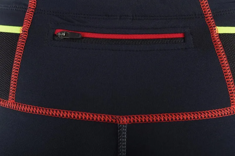 multy_light_capry_mens_1000_05.jpg